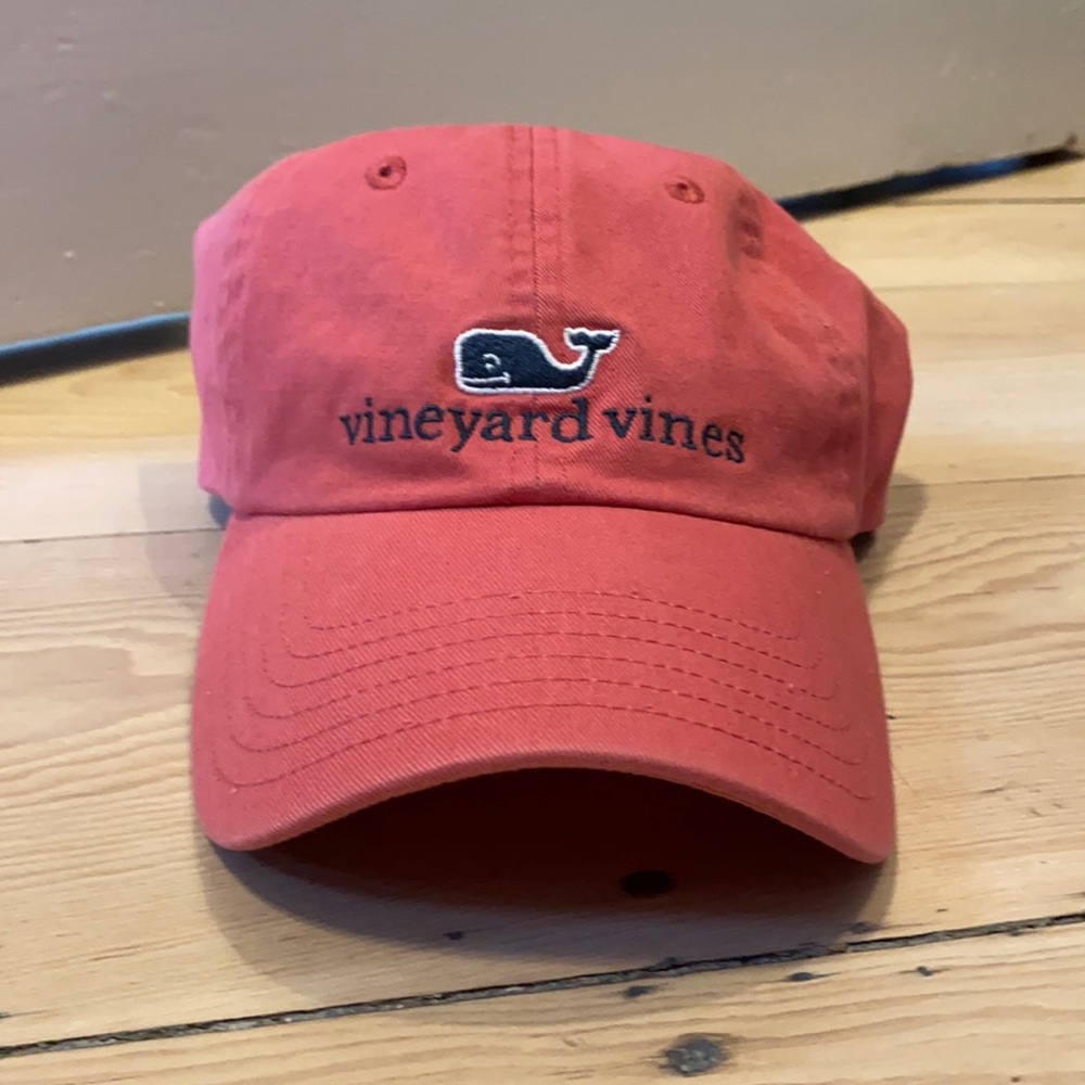 Vineyard Vines Whale Logo Hat
